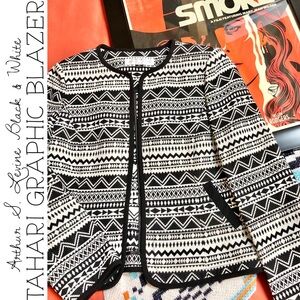 Arthur S. Levine Tahari Black & White Graphic Blazer